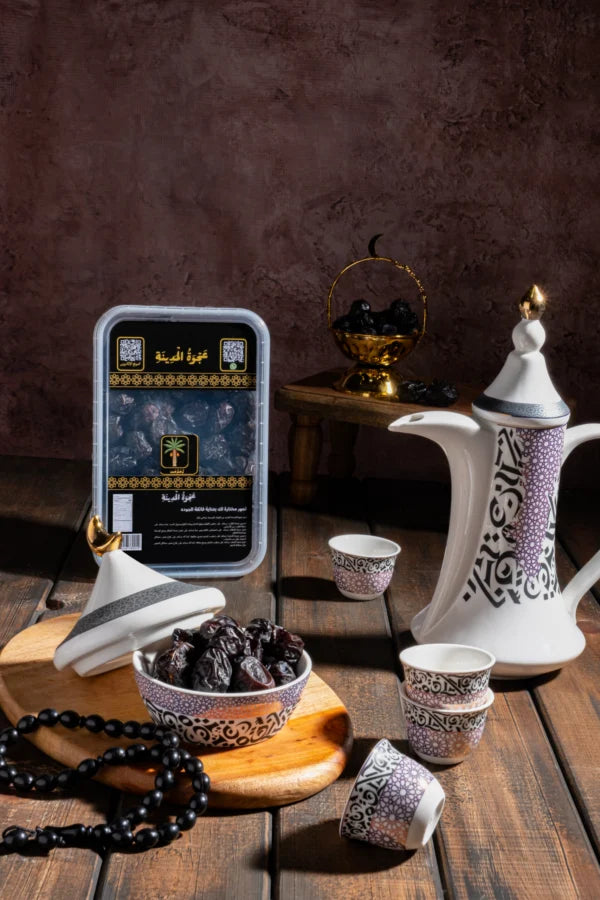 عجوة المدينة