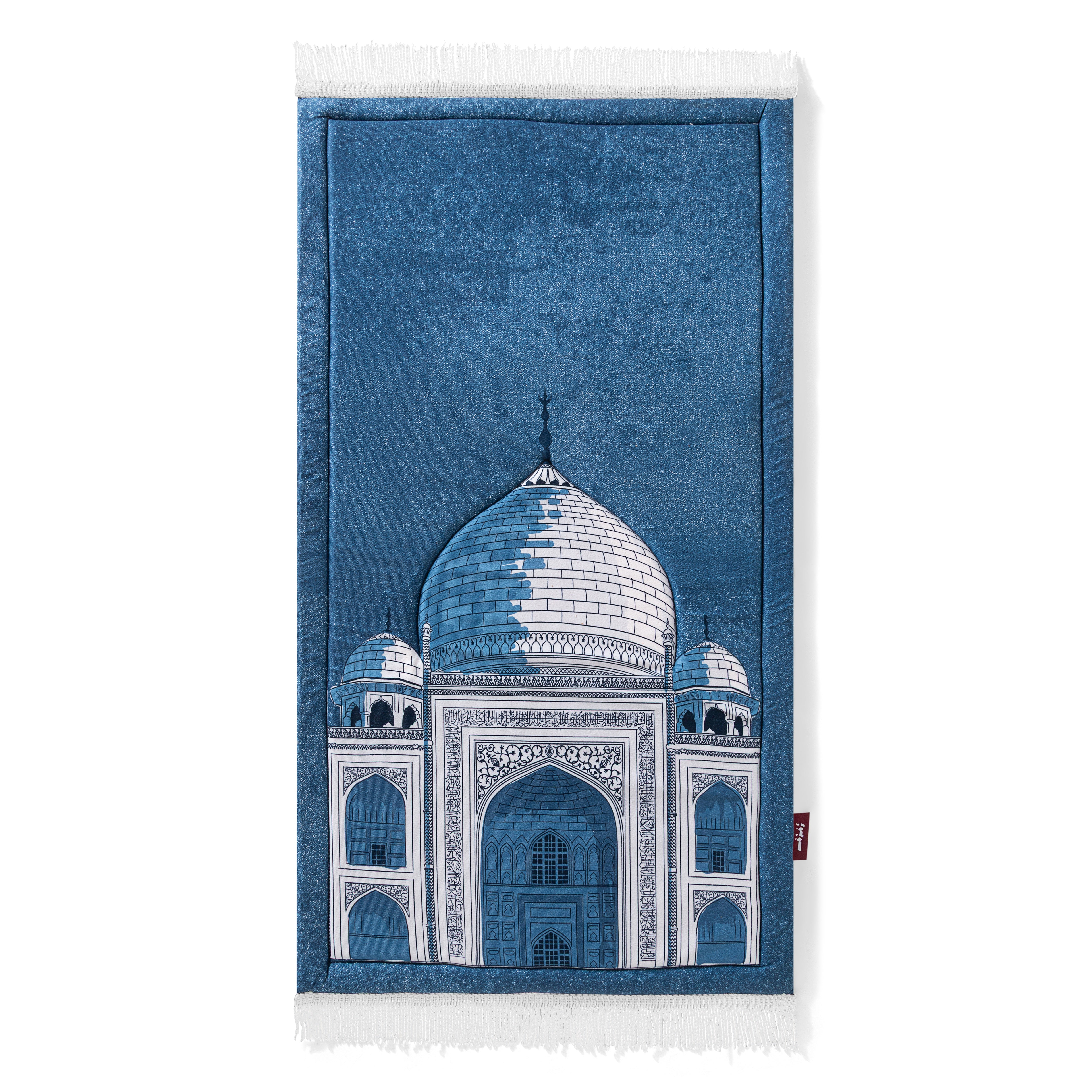 2 قارورة ماء زمزم 5 لتر بكرتونة الشحن الجوي + سجادة صلاة طبية هديه